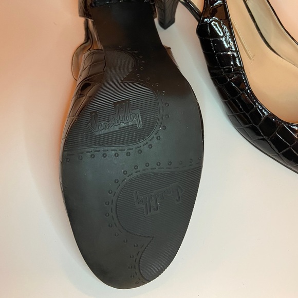 Sam & Libby Black Patent Pumps. Size 9. - Picture 4 of 6